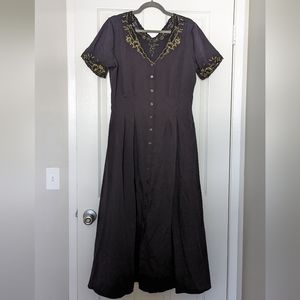 Vintage Together Embroidered Dress With Pockets Black And Gold 12